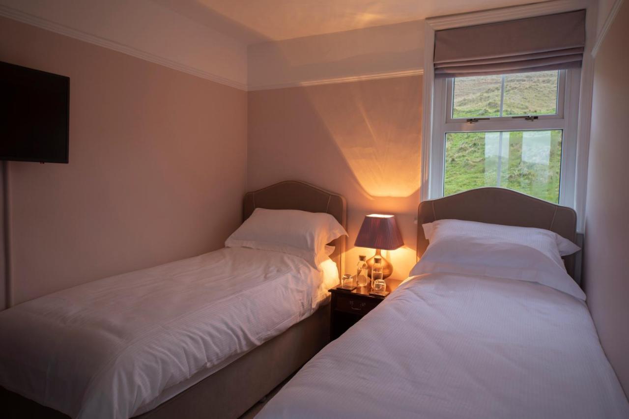 Cleeve Hill Hotel Bishop's Cleeve 외부 사진